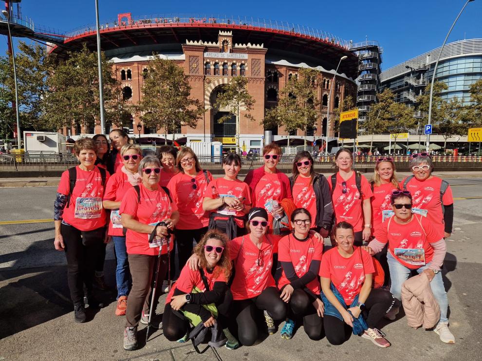 Un grup de dones del Lluçanès van participar a la cursa de la Dona de Barcelona